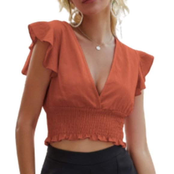 Six Eight Ten Tops - 🌹Flutter Sleeve Deep V-Neck BoHo Crop Top